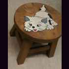 Kinderhocker KATZE wei&szlig; zum Sprung bereit